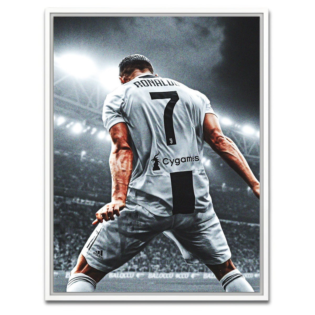 AUTO-MOCKUP WHITE | Ronaldo Number 7 | 1 Piece | White Framed Canvas | group=3x4