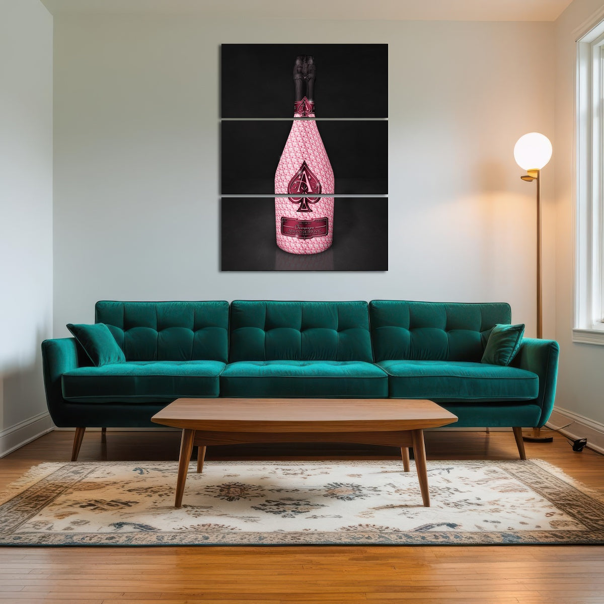 AUTO-MOCKUP ROOM | Rose Ace Bottle