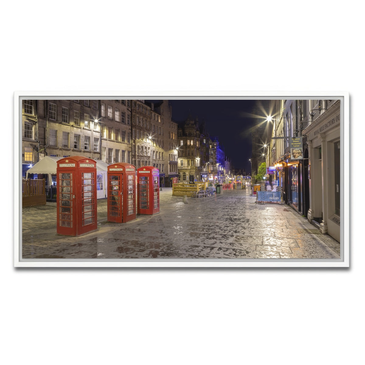 AUTO-MOCKUP WHITE | Royal Mile in Edinburgh | 1 Piece | White Framed Canvas | group=2x1