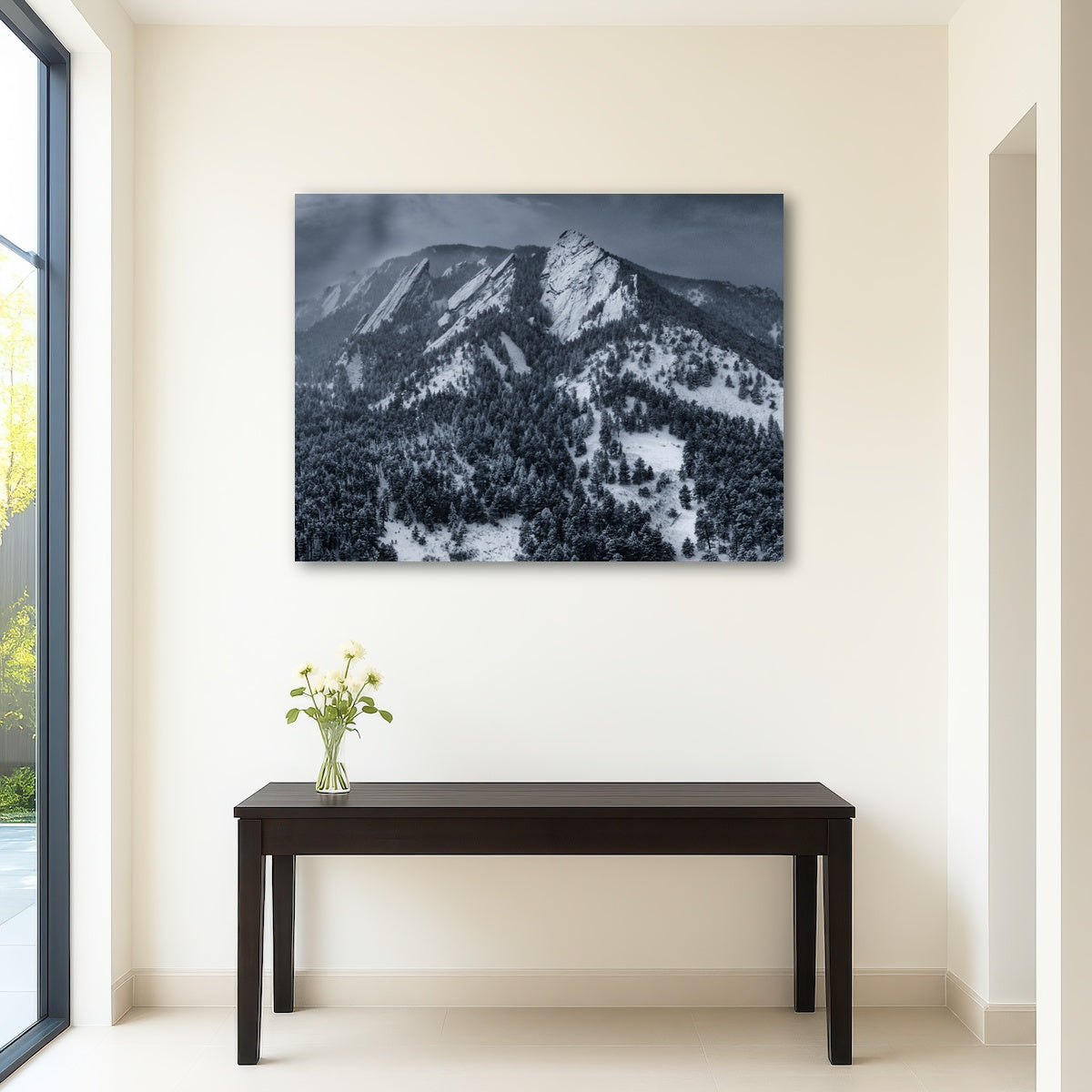 AUTO-MOCKUP ROOM | Snow on the Flatirons