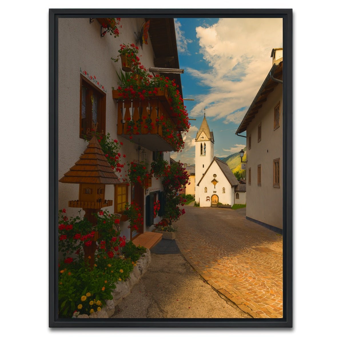 AUTO-MOCKUP WHITE | Sottoguda | 1 Piece | Black Framed Canvas | group=3x4