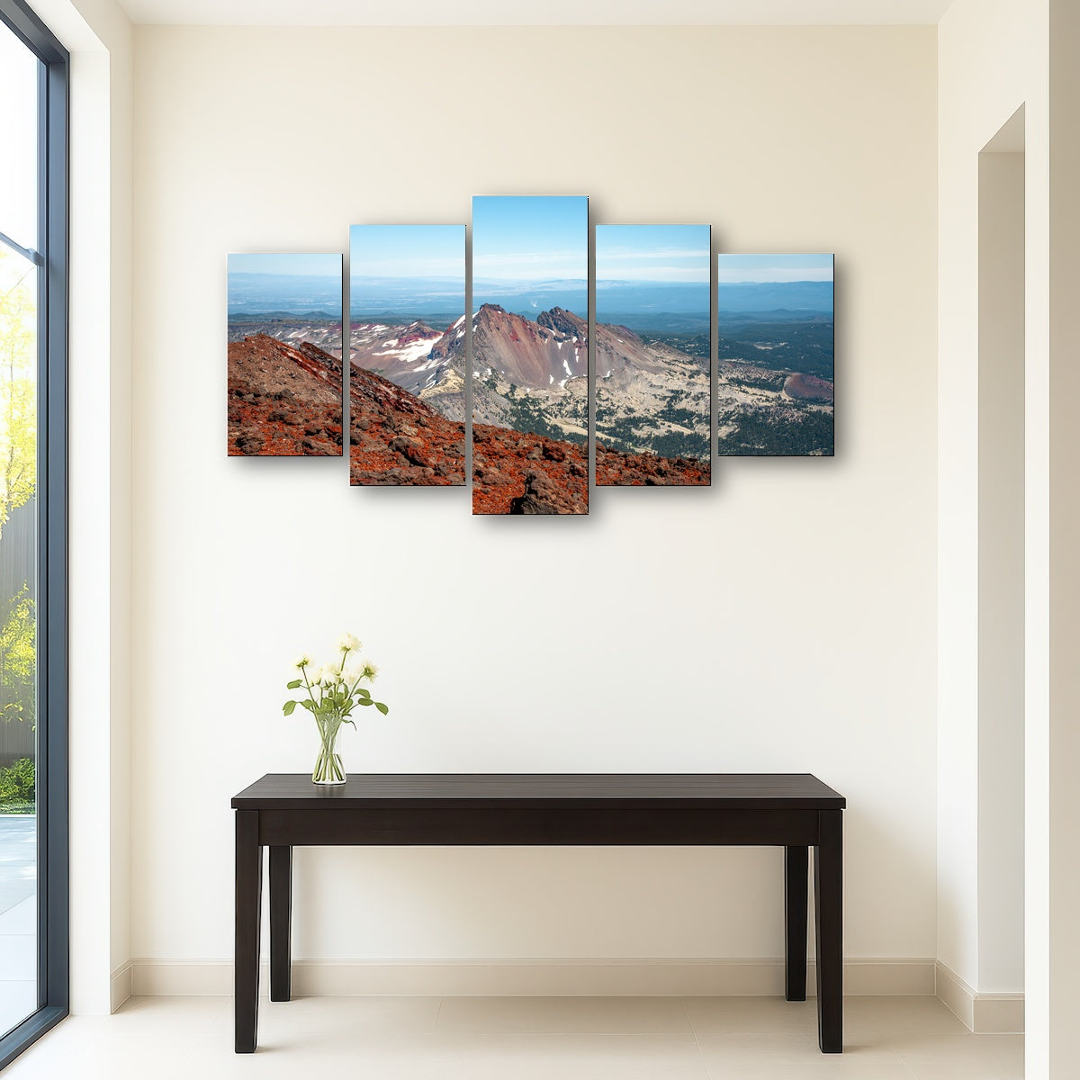 AUTO-MOCKUP ROOM | South Sister