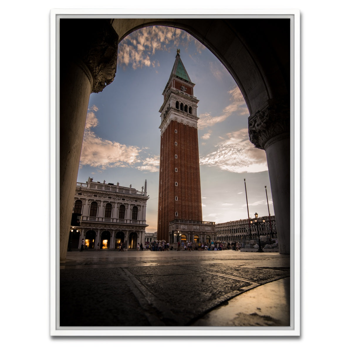 AUTO-MOCKUP WHITE | St. Mark's Square | 1 Piece | White Framed Canvas | group=3x4