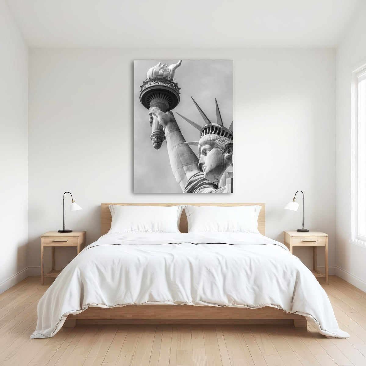 AUTO-MOCKUP ROOM | Statue of Liberty Closeup