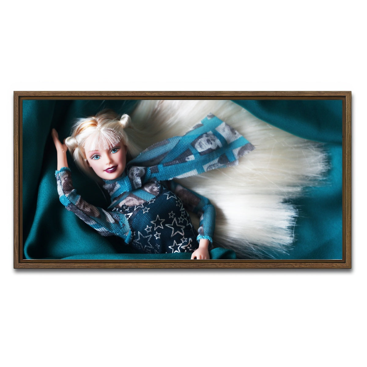 AUTO-MOCKUP WHITE | Stylish Barbie | 1 Piece | Walnut Framed Canvas | group=2x1