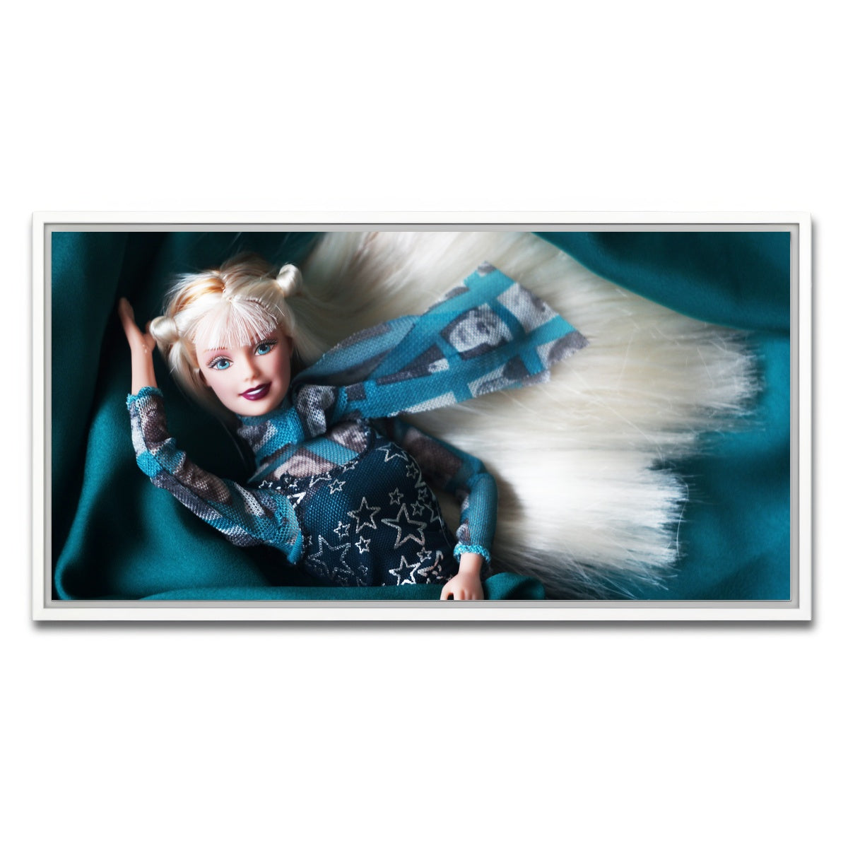 AUTO-MOCKUP WHITE | Stylish Barbie | 1 Piece | White Framed Canvas | group=2x1