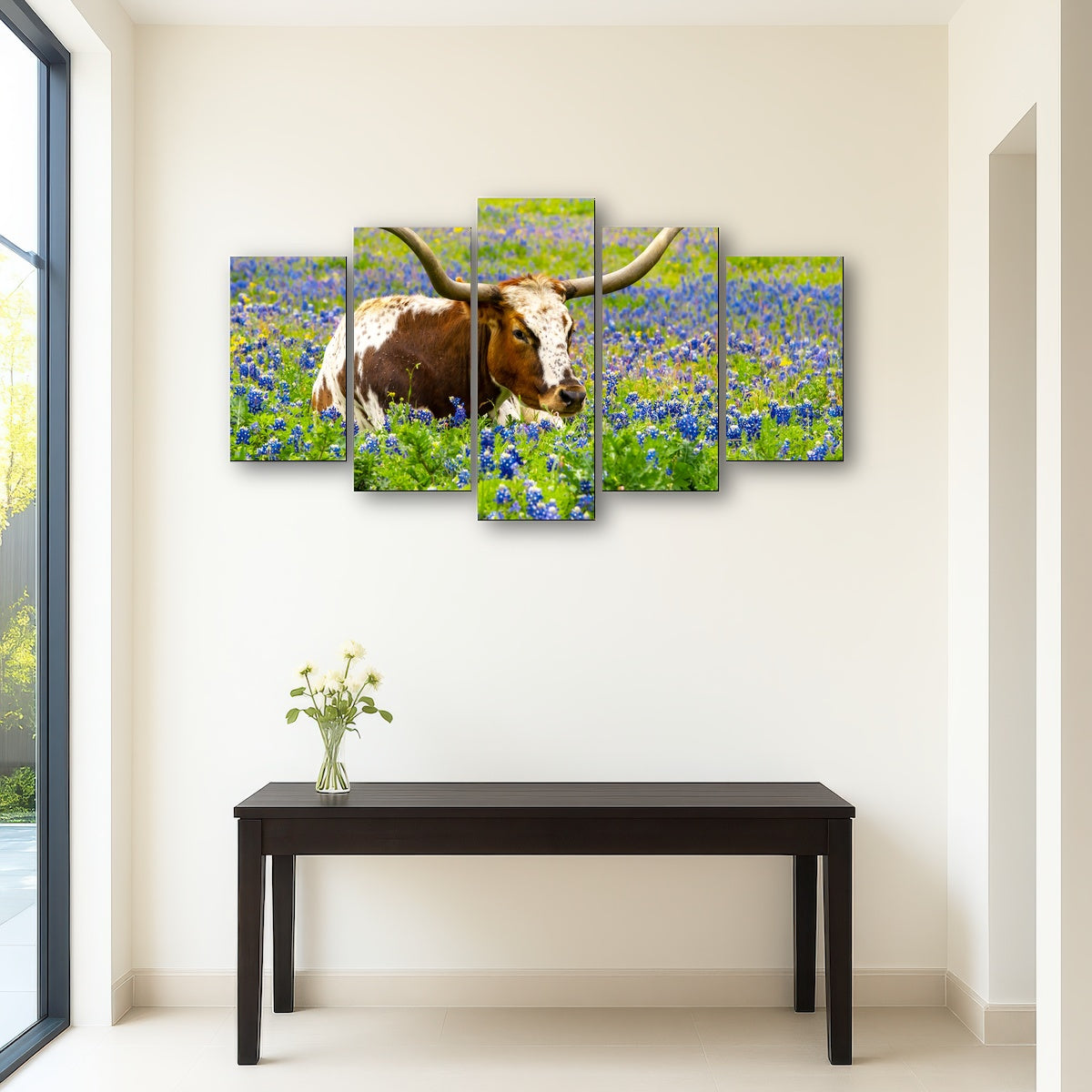AUTO-MOCKUP ROOM | Texas longhorn bull