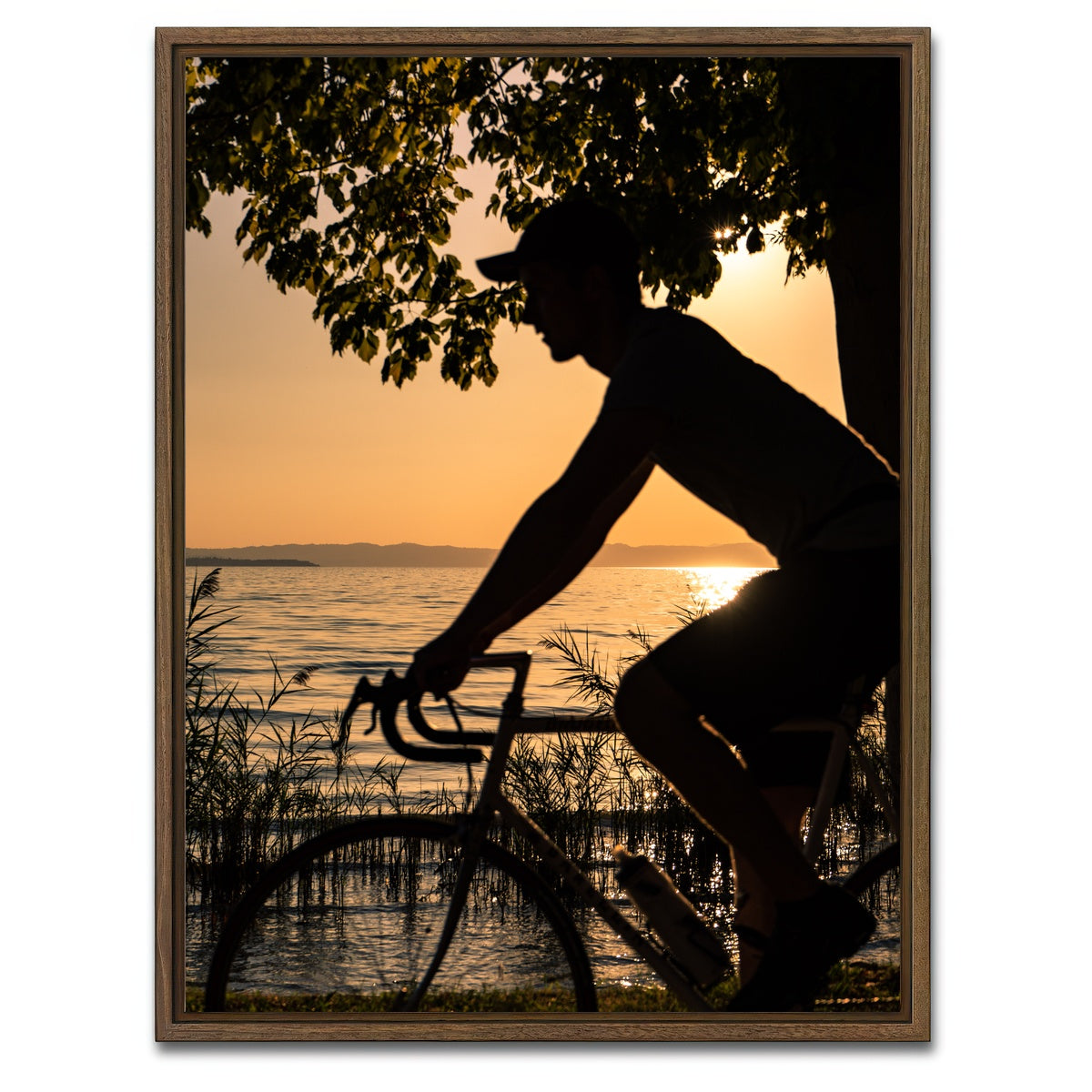 AUTO-MOCKUP WHITE | The Biker | 1 Piece | Walnut Framed Canvas | group=3x4