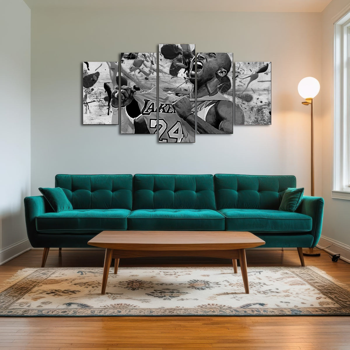 AUTO-MOCKUP ROOM | The Black Mamba Grayscale