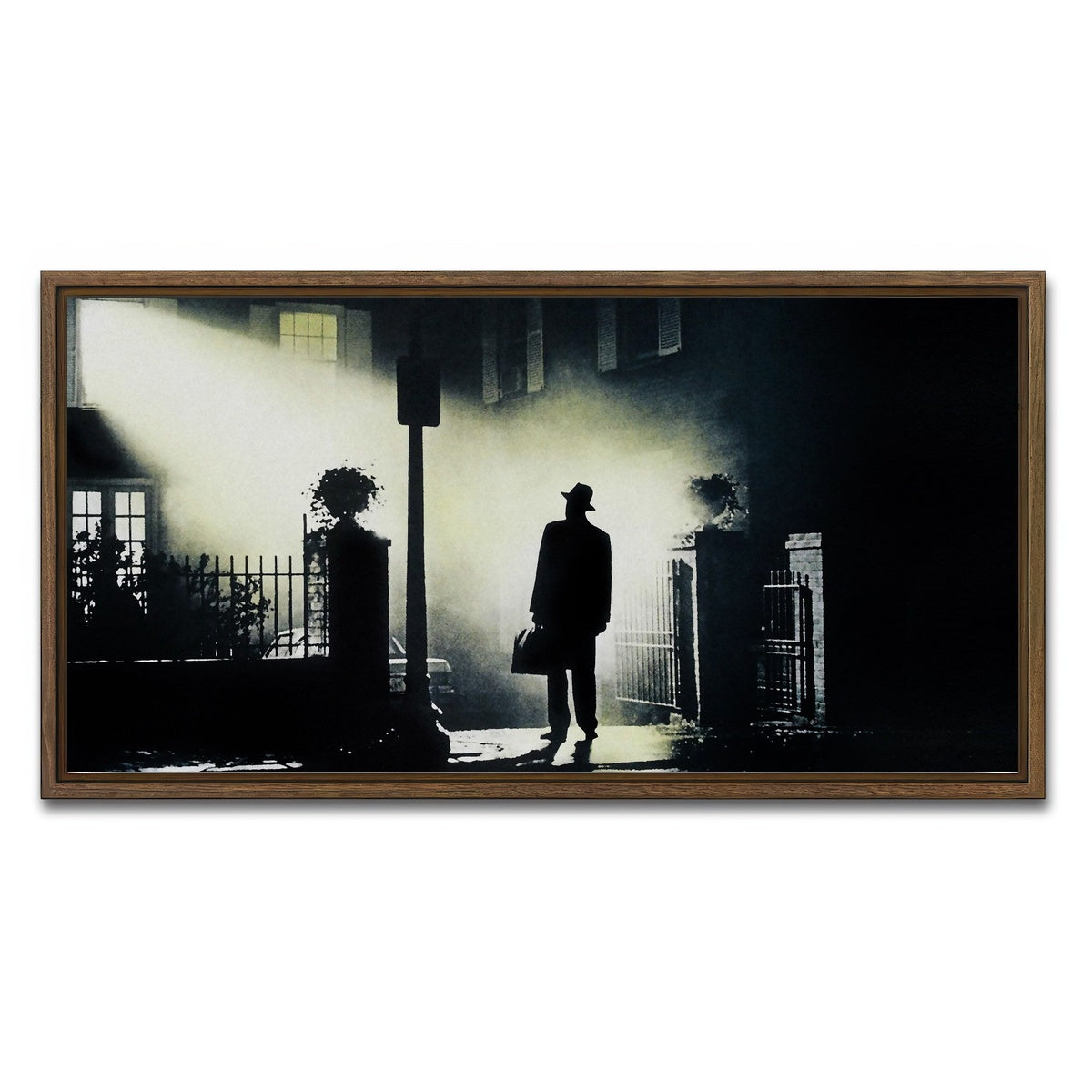 AUTO-MOCKUP WHITE | The Exorcist | 1 Piece | Walnut Framed Canvas | group=2x1