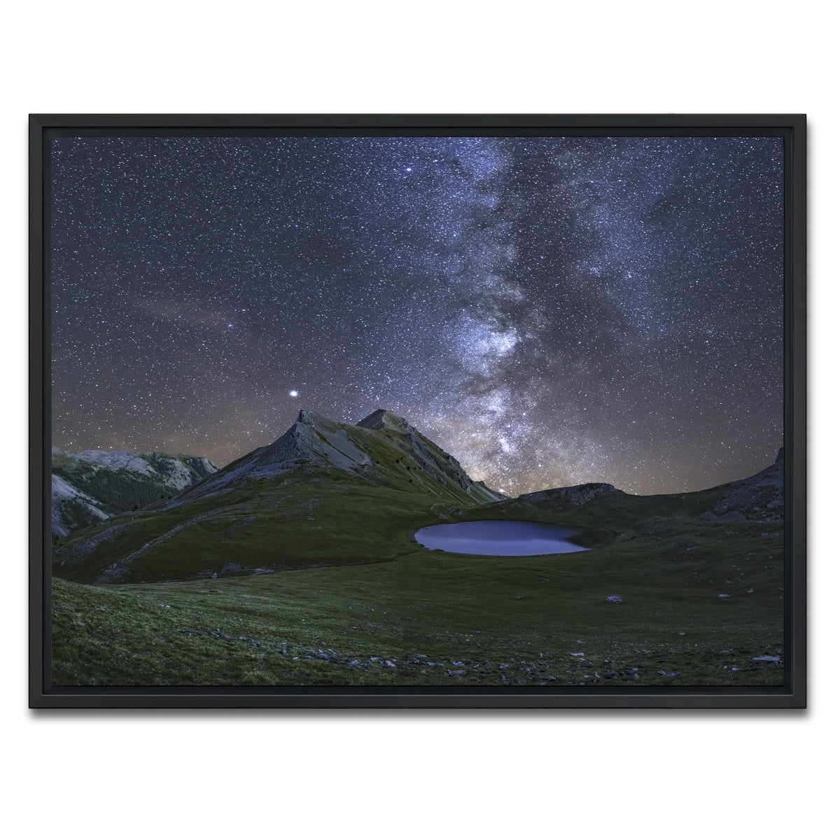 AUTO-MOCKUP WHITE | The Eye of Queyras | 1 Piece | Black Framed Canvas | group=4x3