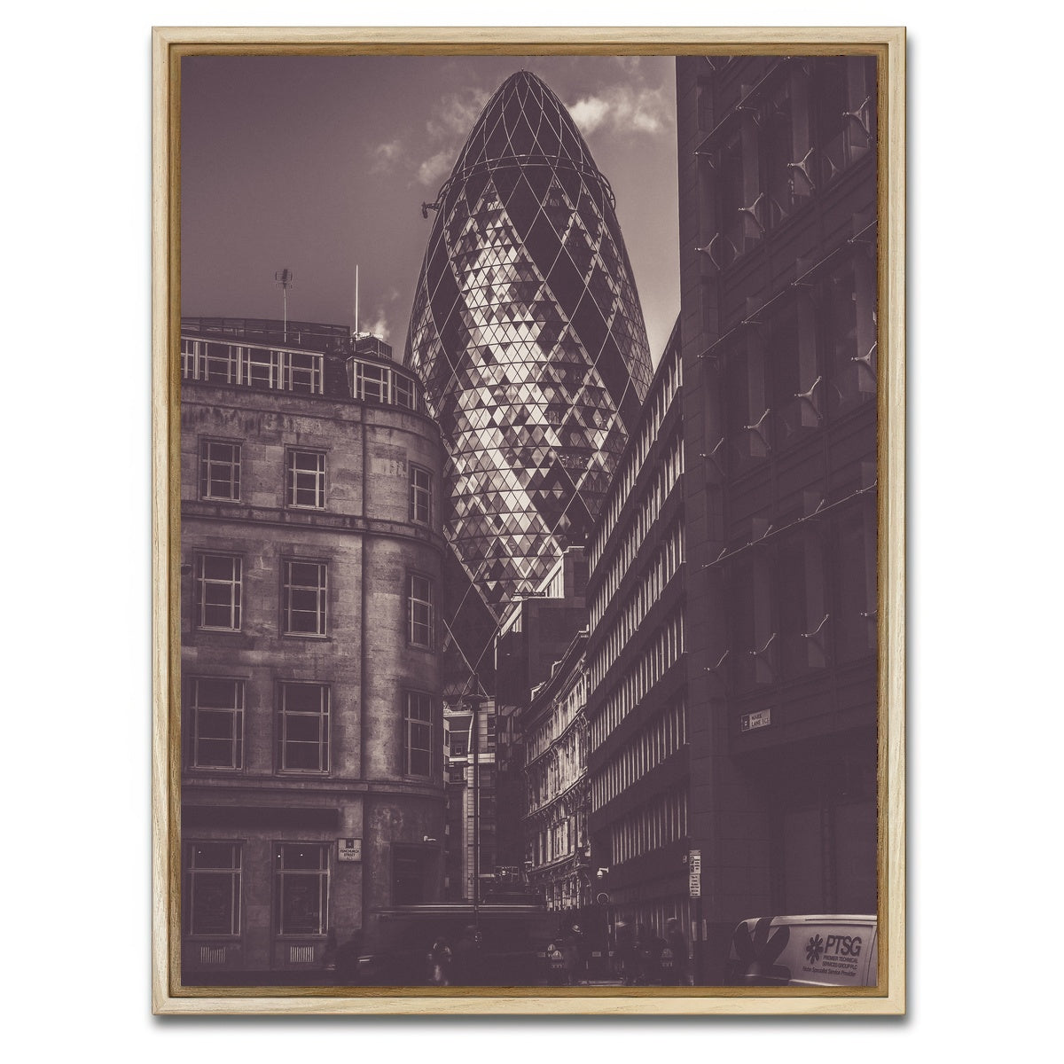 AUTO-MOCKUP WHITE | The Gherkin | 1 Piece | Natural Framed Canvas | group=3x4