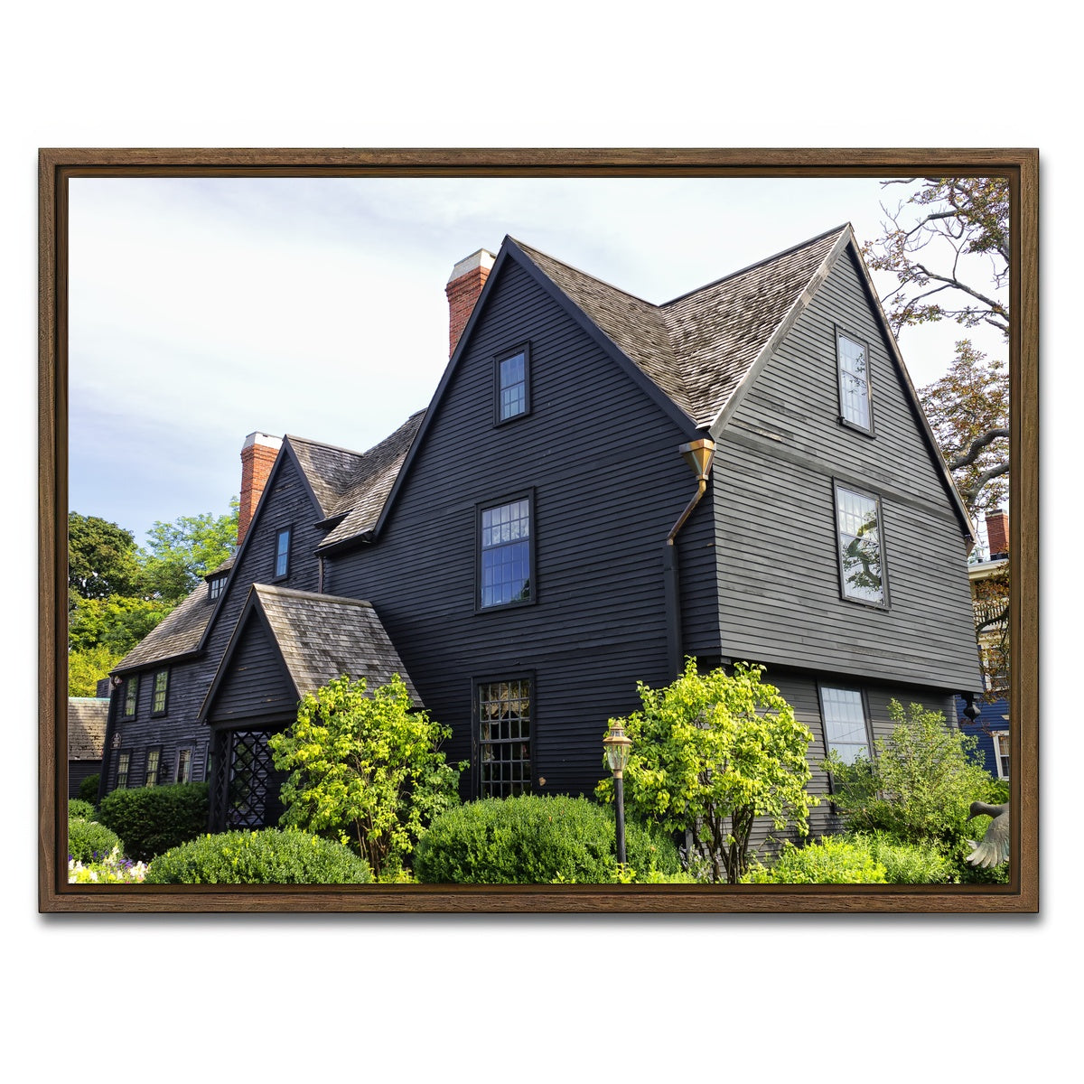 AUTO-MOCKUP WHITE | The House of the Seven Gables | 1 Piece | Walnut Framed Canvas | group=4x3