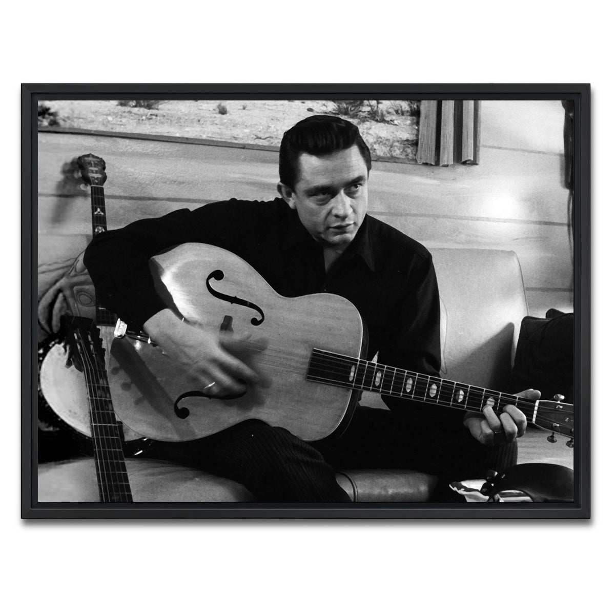 AUTO-MOCKUP WHITE | The Man in Black | 1 Piece | Black Framed Canvas | group=4x3