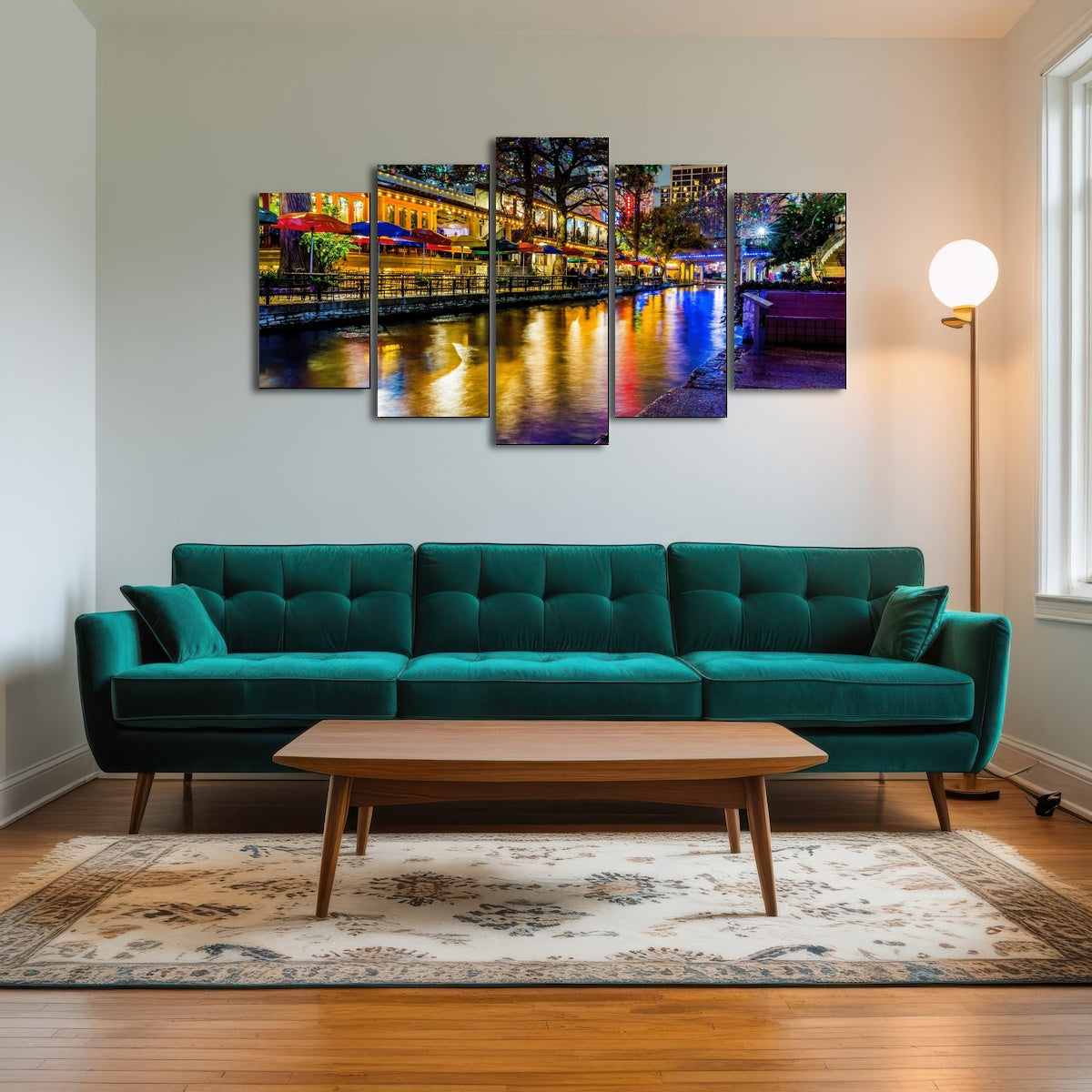 AUTO-MOCKUP ROOM | The Riverwalk