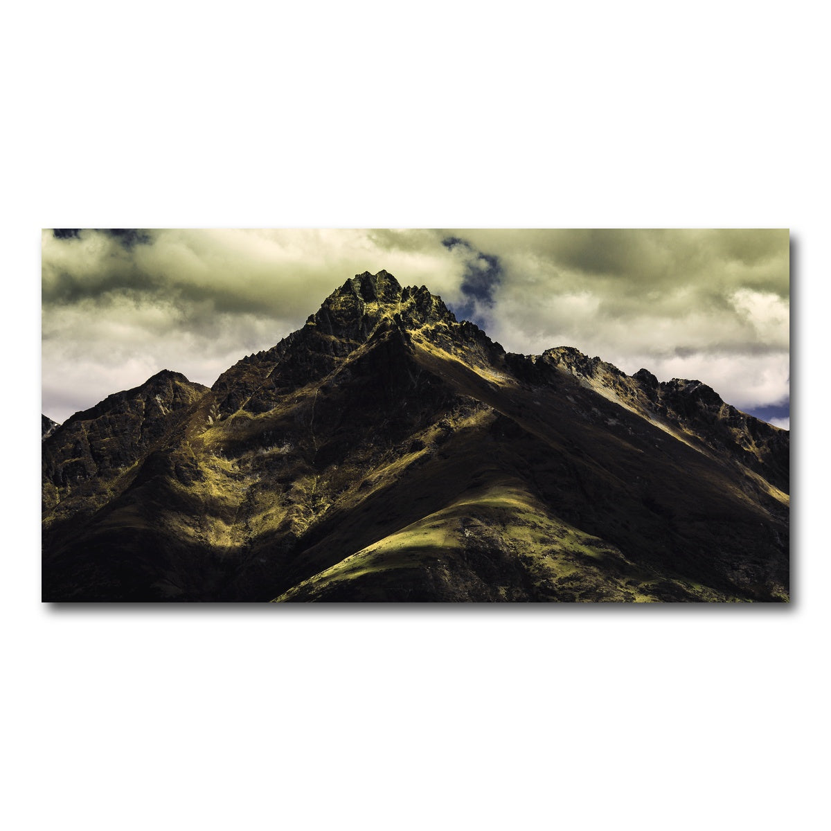 AUTO-MOCKUP WHITE | Towering Summit | 1 Piece | Gallery Wrap Canvas | group=2x1