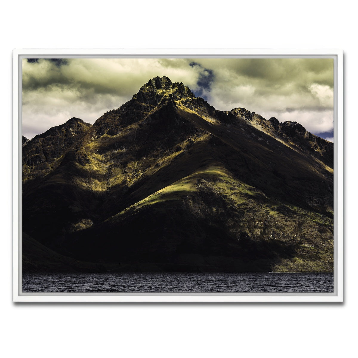AUTO-MOCKUP WHITE | Towering Summit | 1 Piece | White Framed Canvas | group=4x3