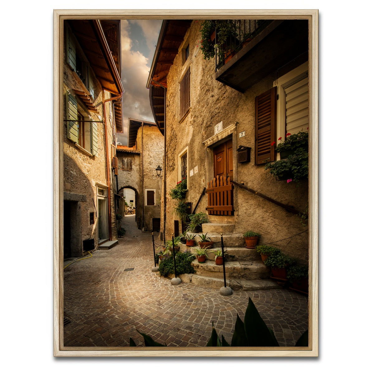 AUTO-MOCKUP WHITE | Tremosine II | 1 Piece | Natural Framed Canvas | group=3x4