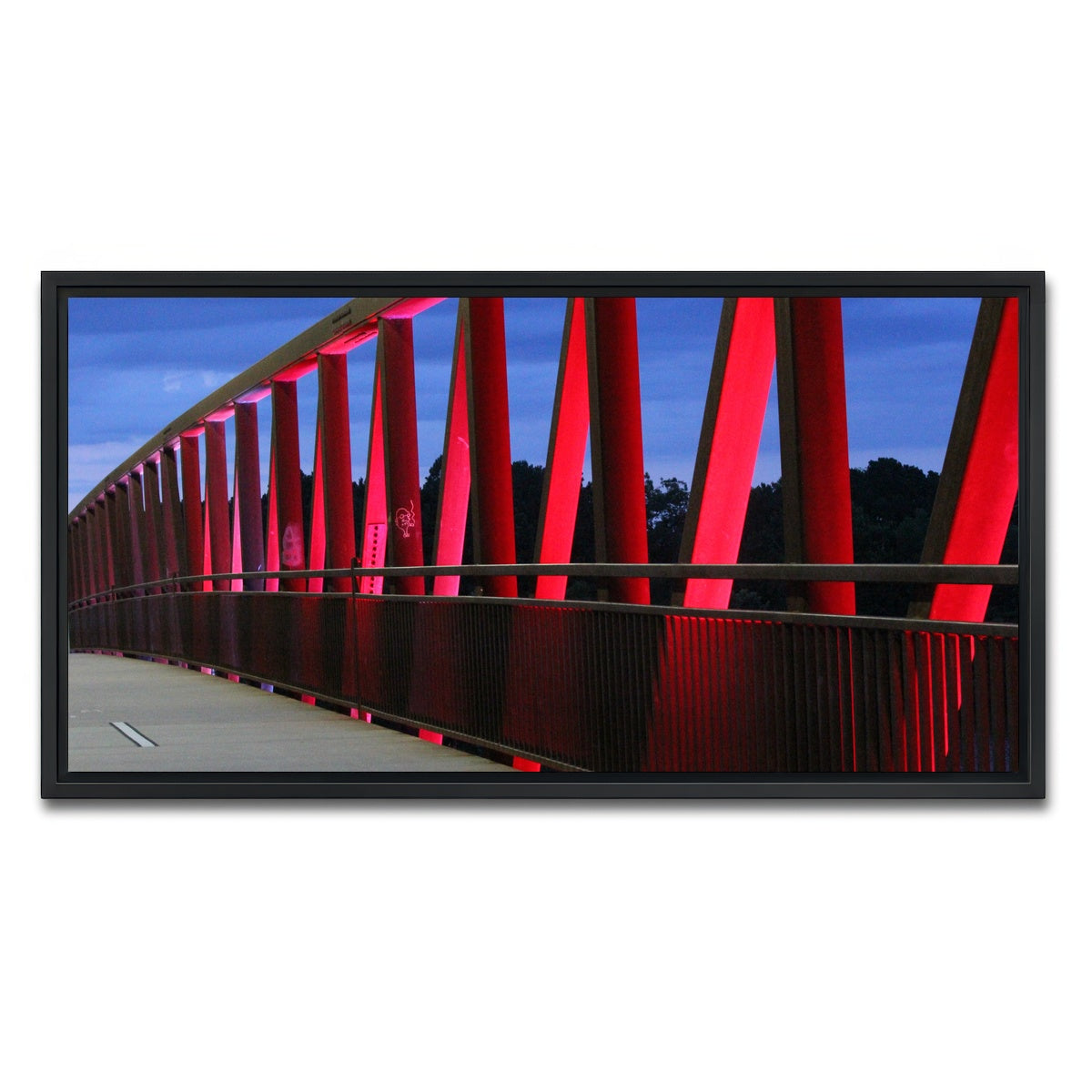 AUTO-MOCKUP WHITE | Two Rivers Park Bridge | 1 Piece | Black Framed Canvas | group=2x1