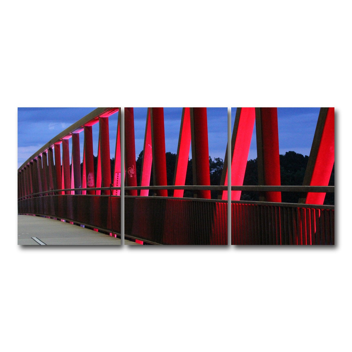 AUTO-MOCKUP WHITE | Two Rivers Park Bridge | 3 Piece | Gallery Wrap Canvas | group=18x24