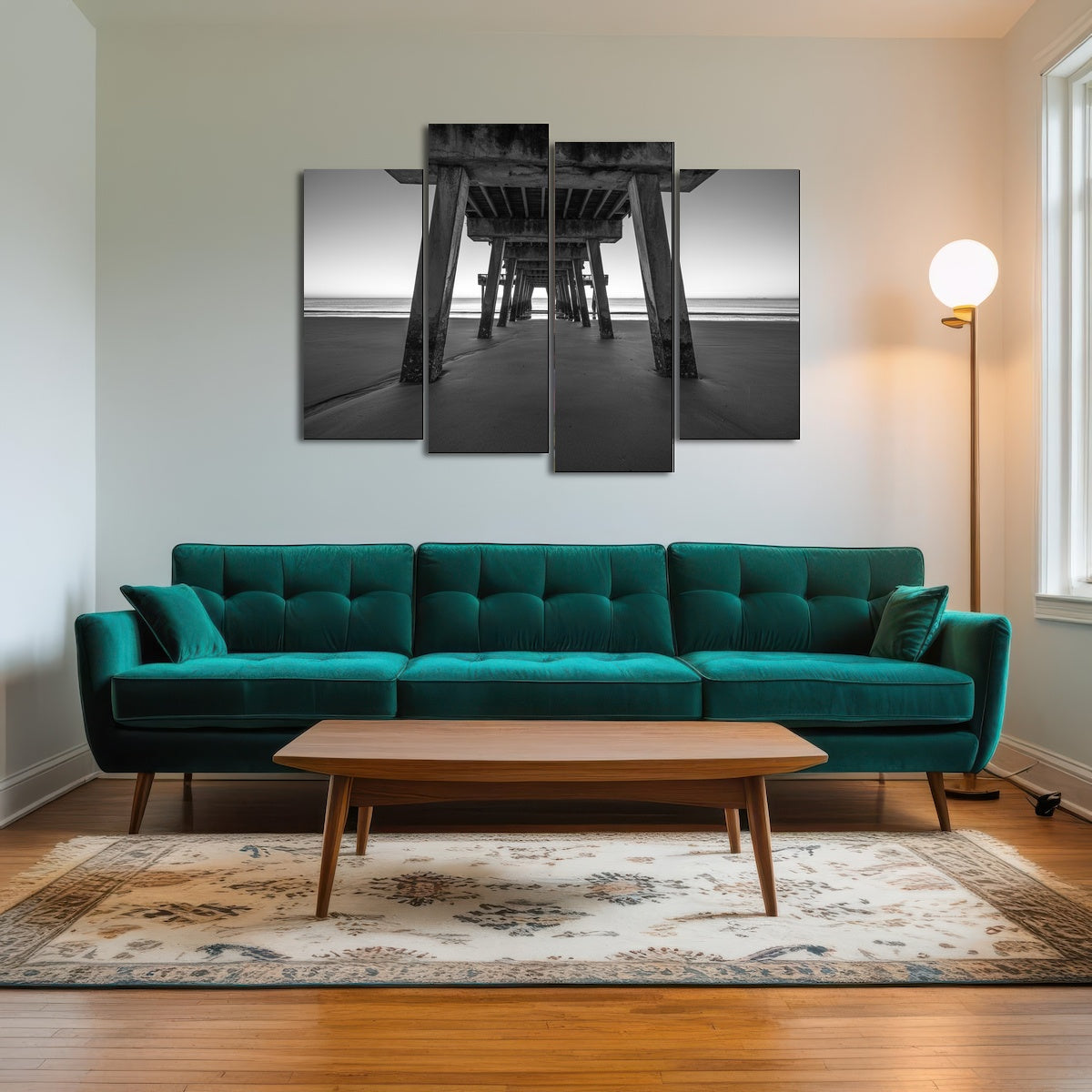 AUTO-MOCKUP ROOM | Tybee Island Black & White