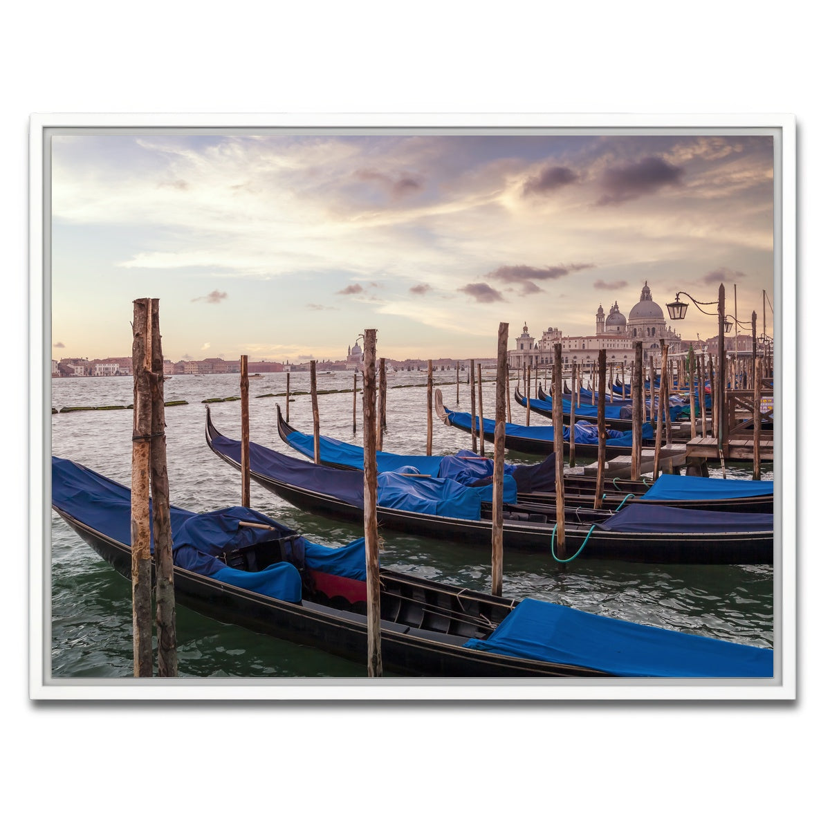 AUTO-MOCKUP WHITE | VENICE Gondolas & Santa Maria della Salute | 1 Piece | White Framed Canvas | group=4x3