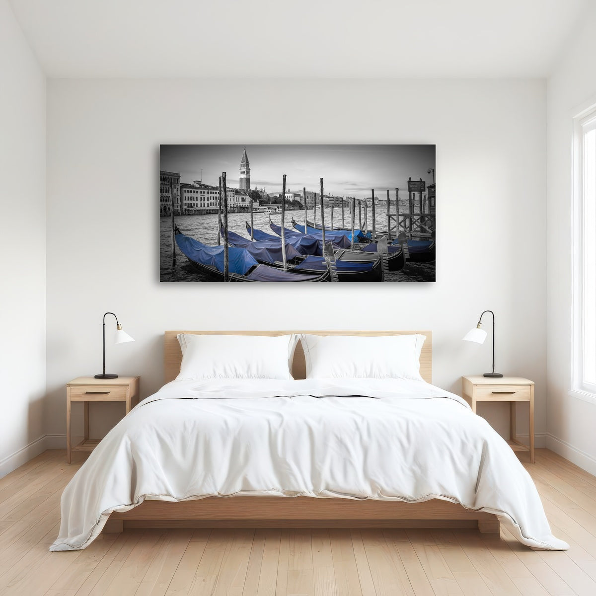 AUTO-MOCKUP ROOM | Venice Grand Canal and St Mark's Campanile