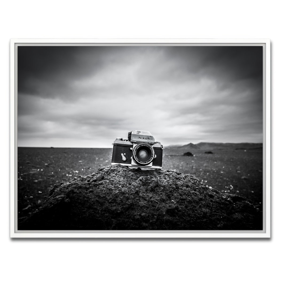 AUTO-MOCKUP WHITE | Vintage Iceland | 1 Piece | White Framed Canvas | group=4x3