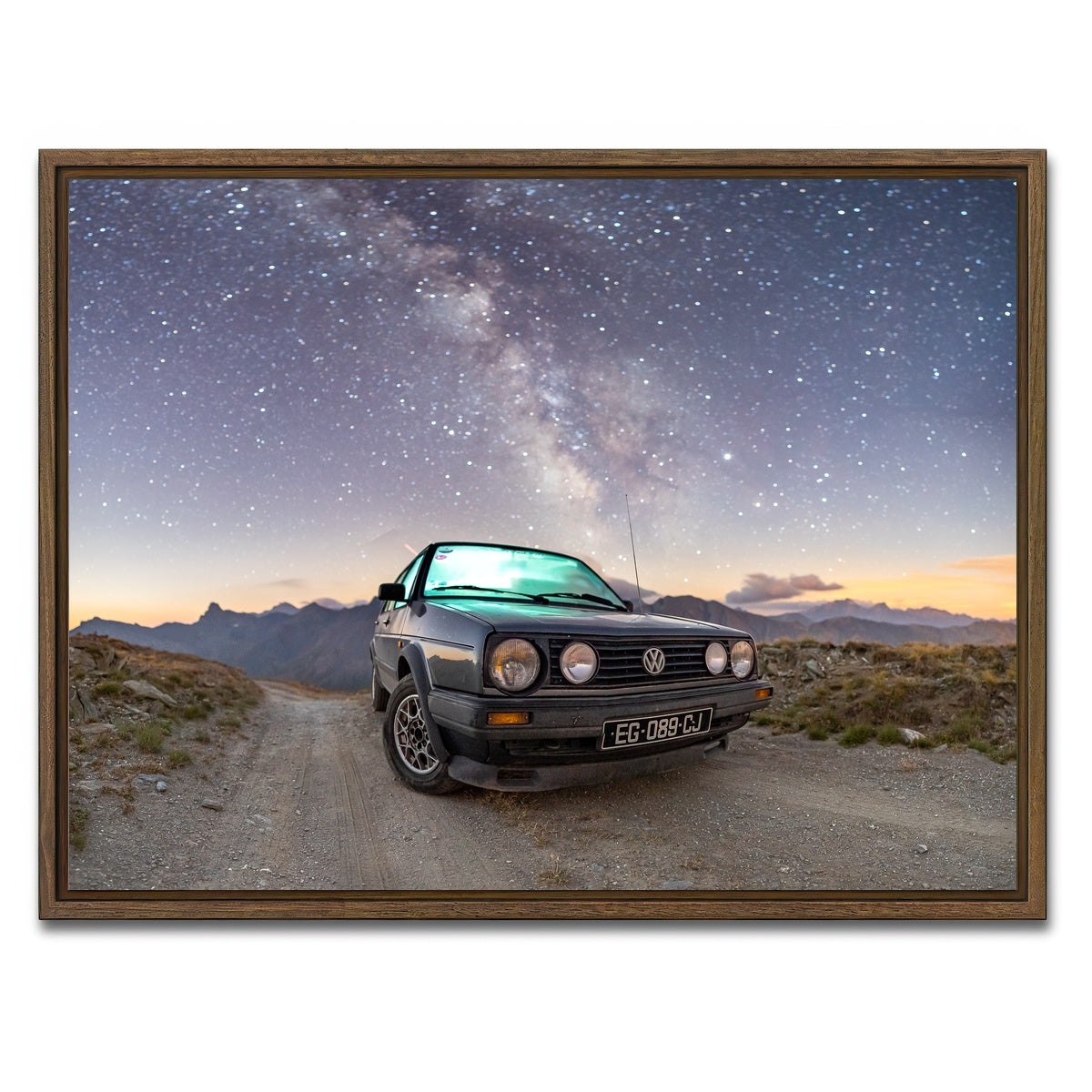 AUTO-MOCKUP WHITE | Volkswagen Milky Way | 1 Piece | Walnut Framed Canvas | group=4x3