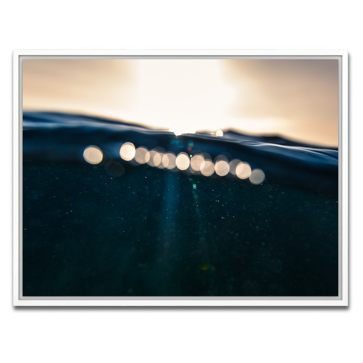 AUTO-MOCKUP WHITE | Water and Light | 1 Piece | White Framed Canvas | group=4x3