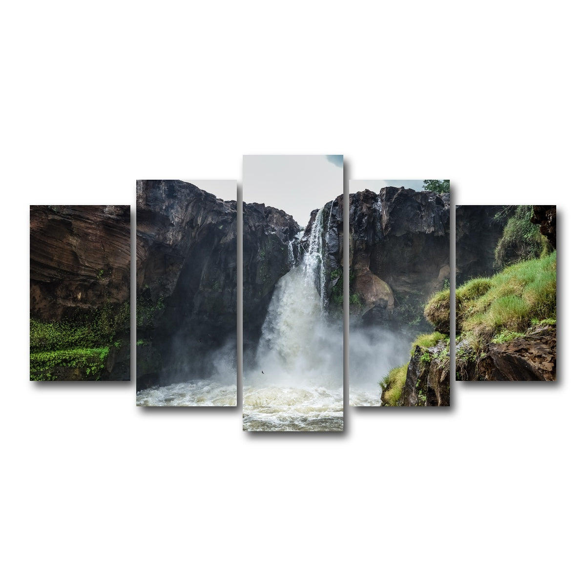 AUTO-MOCKUP WHITE | Waterfall of Rio Farinha - Brazil | 5 Piece | Gallery Wrap Canvas | group=5_normal