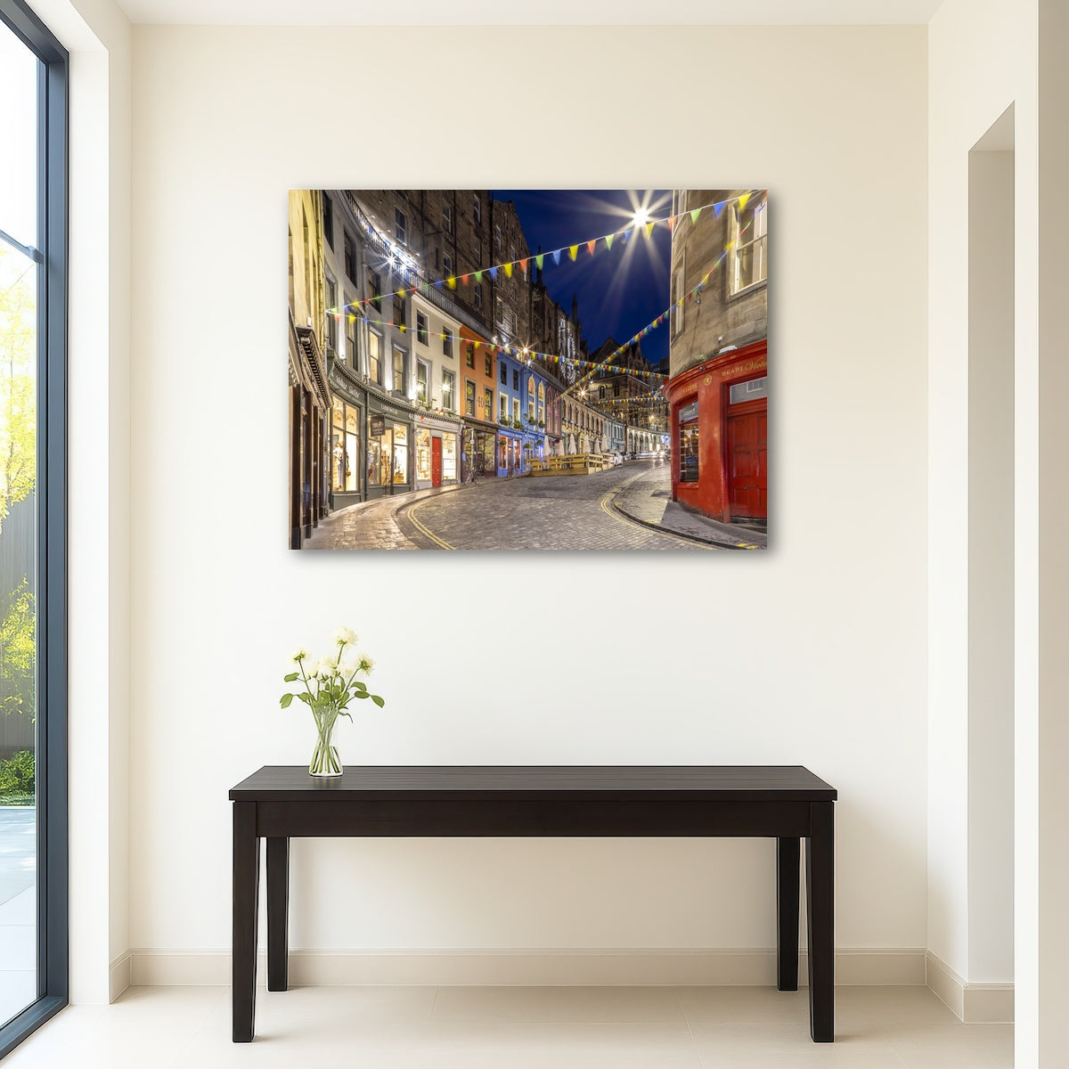 AUTO-MOCKUP ROOM | West Bow - Victoria Street