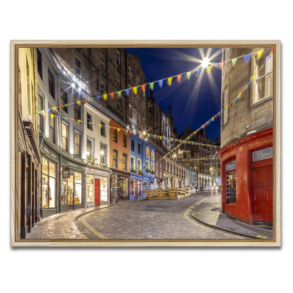 AUTO-MOCKUP WHITE | West Bow - Victoria Street | 1 Piece | Natural Framed Canvas | group=4x3