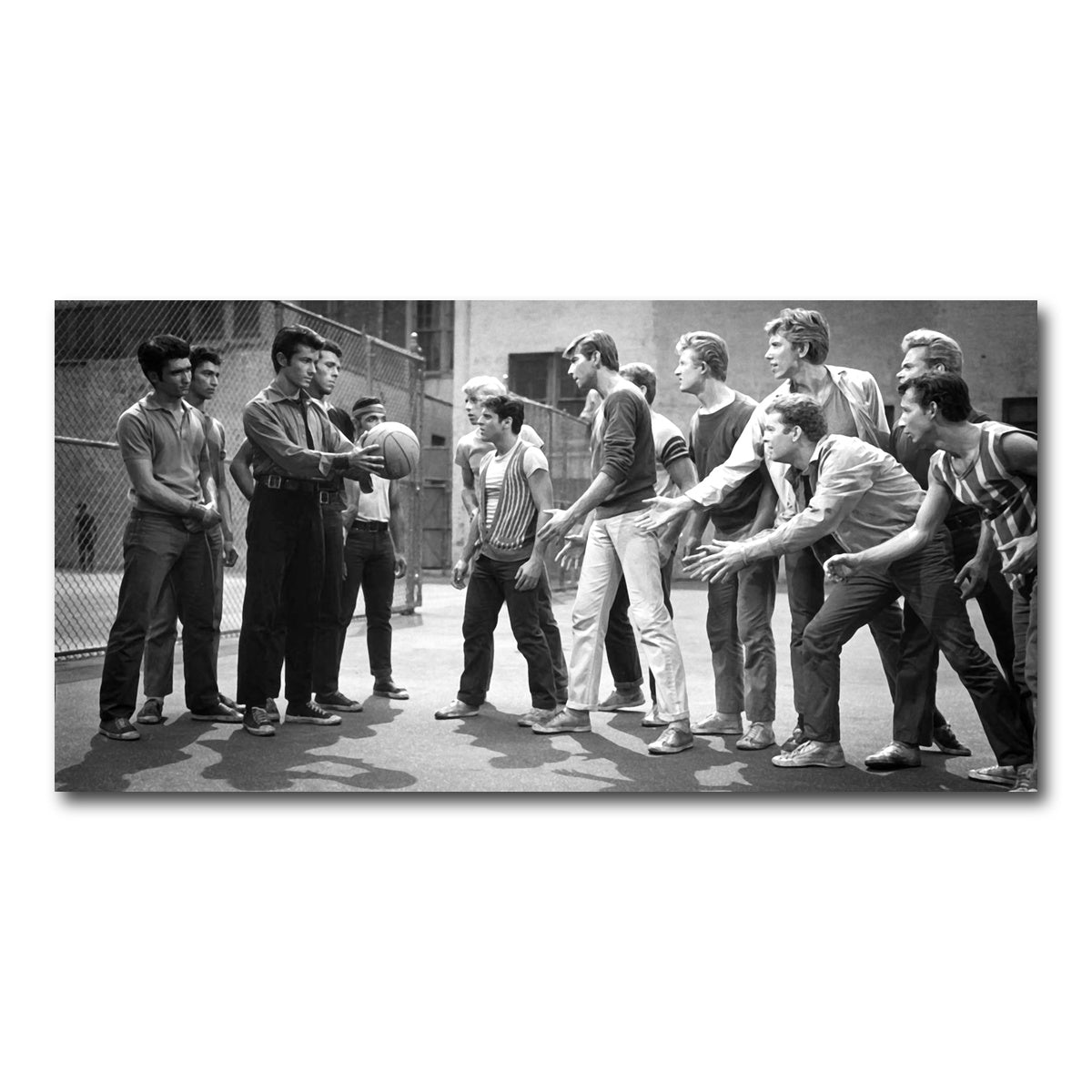 AUTO-MOCKUP WHITE | West Side Story | 1 Piece | Gallery Wrap Canvas | group=2x1
