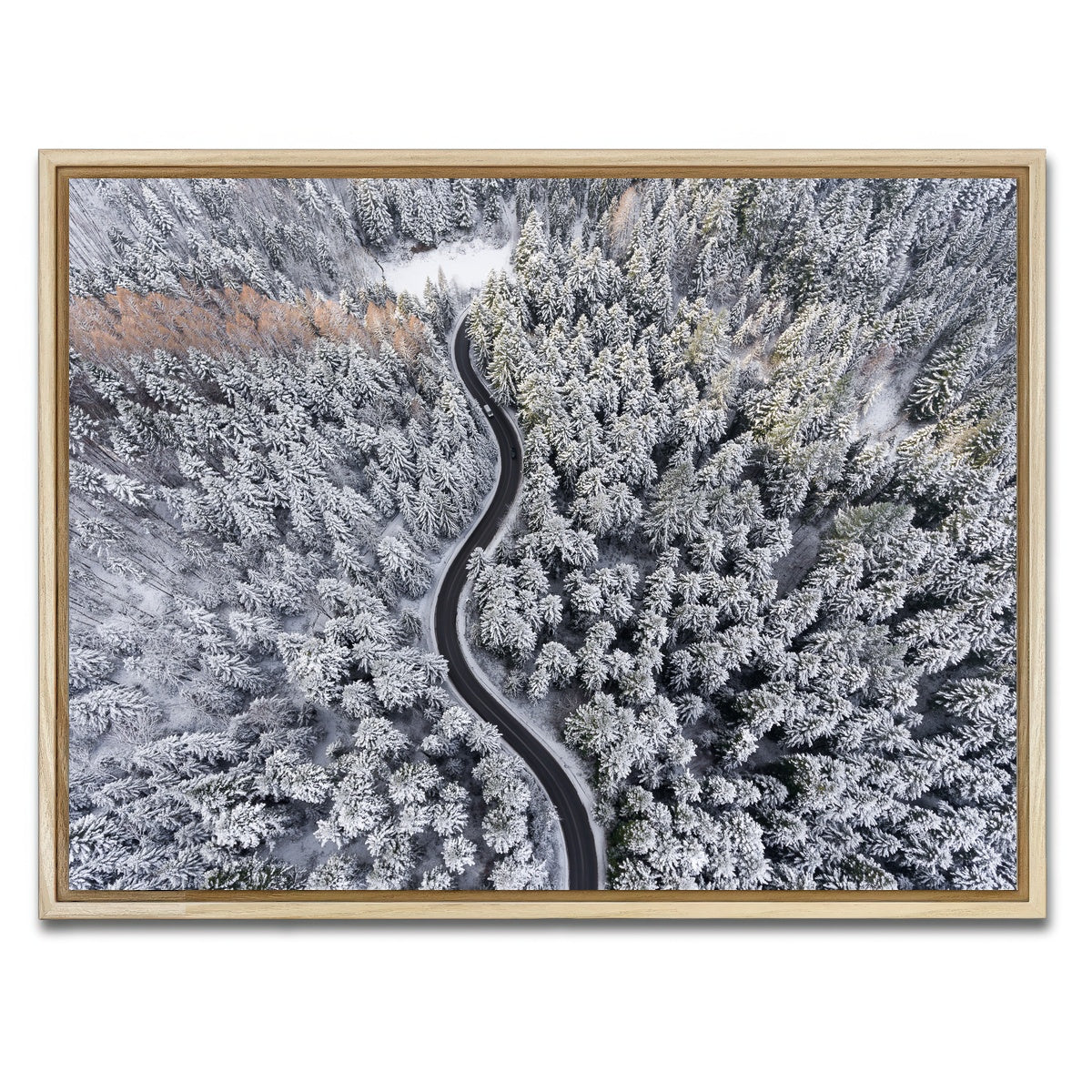 AUTO-MOCKUP WHITE | Winding Winter | 1 Piece | Natural Framed Canvas | group=4x3