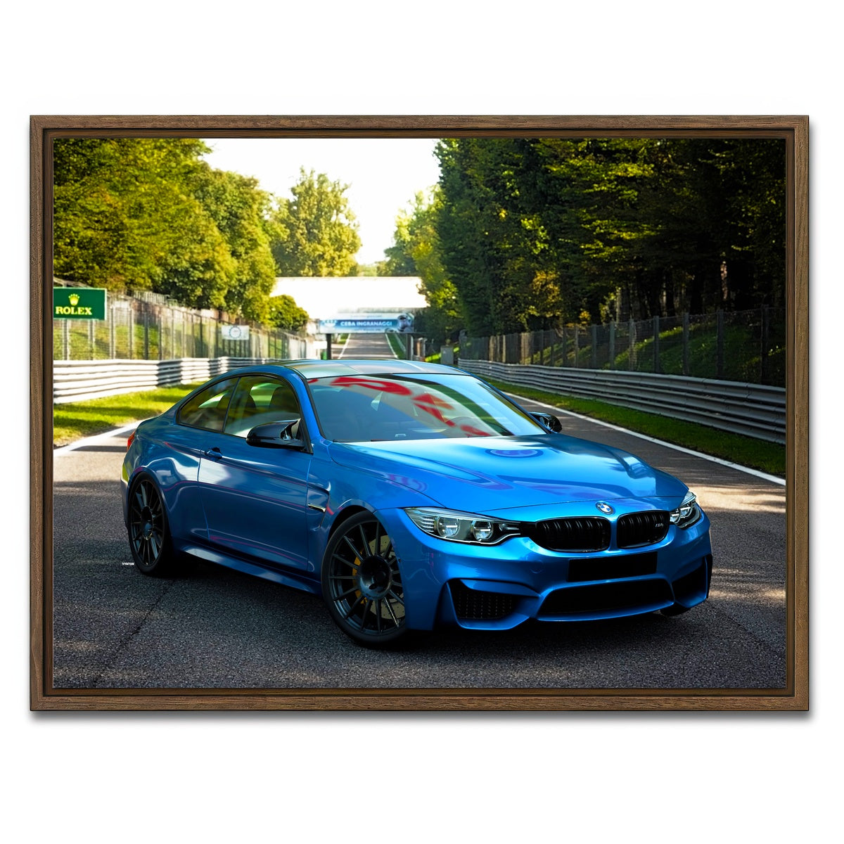 AUTO-MOCKUP WHITE | the M4 | 1 Piece | Walnut Framed Canvas | group=4x3