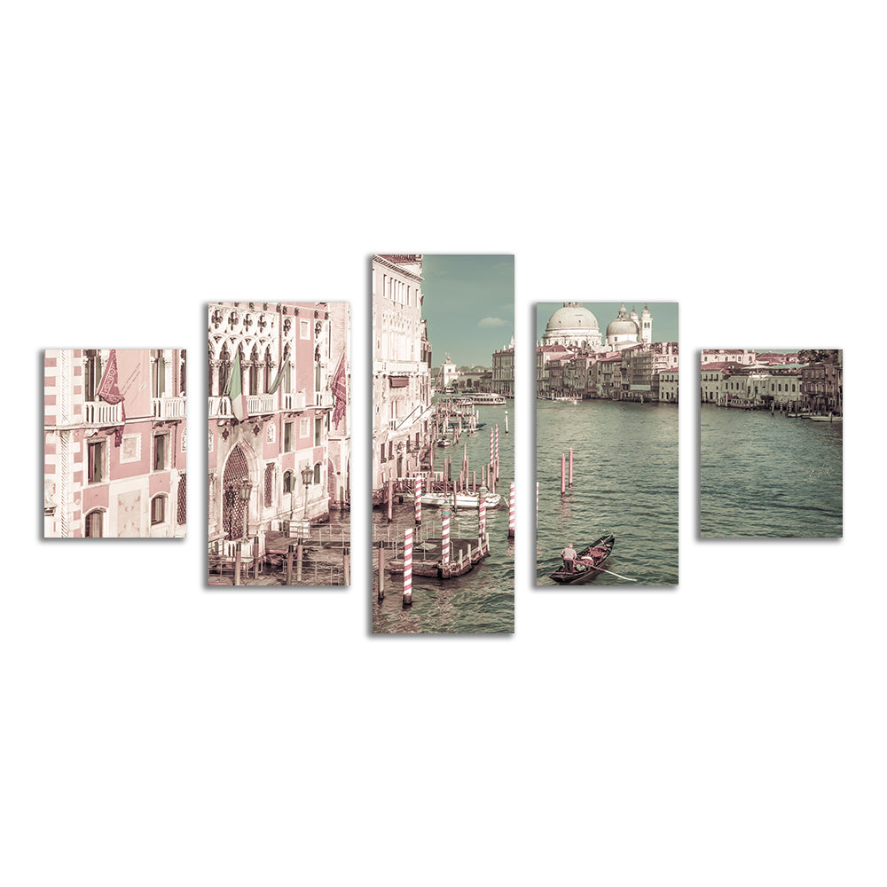 Venice Canal Grande & Santa Maria Della Salute Wall Art