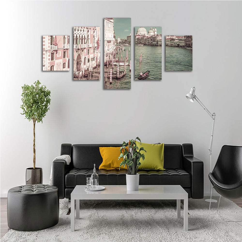 Venice Canal Grande & Santa Maria Della Salute Wall Art