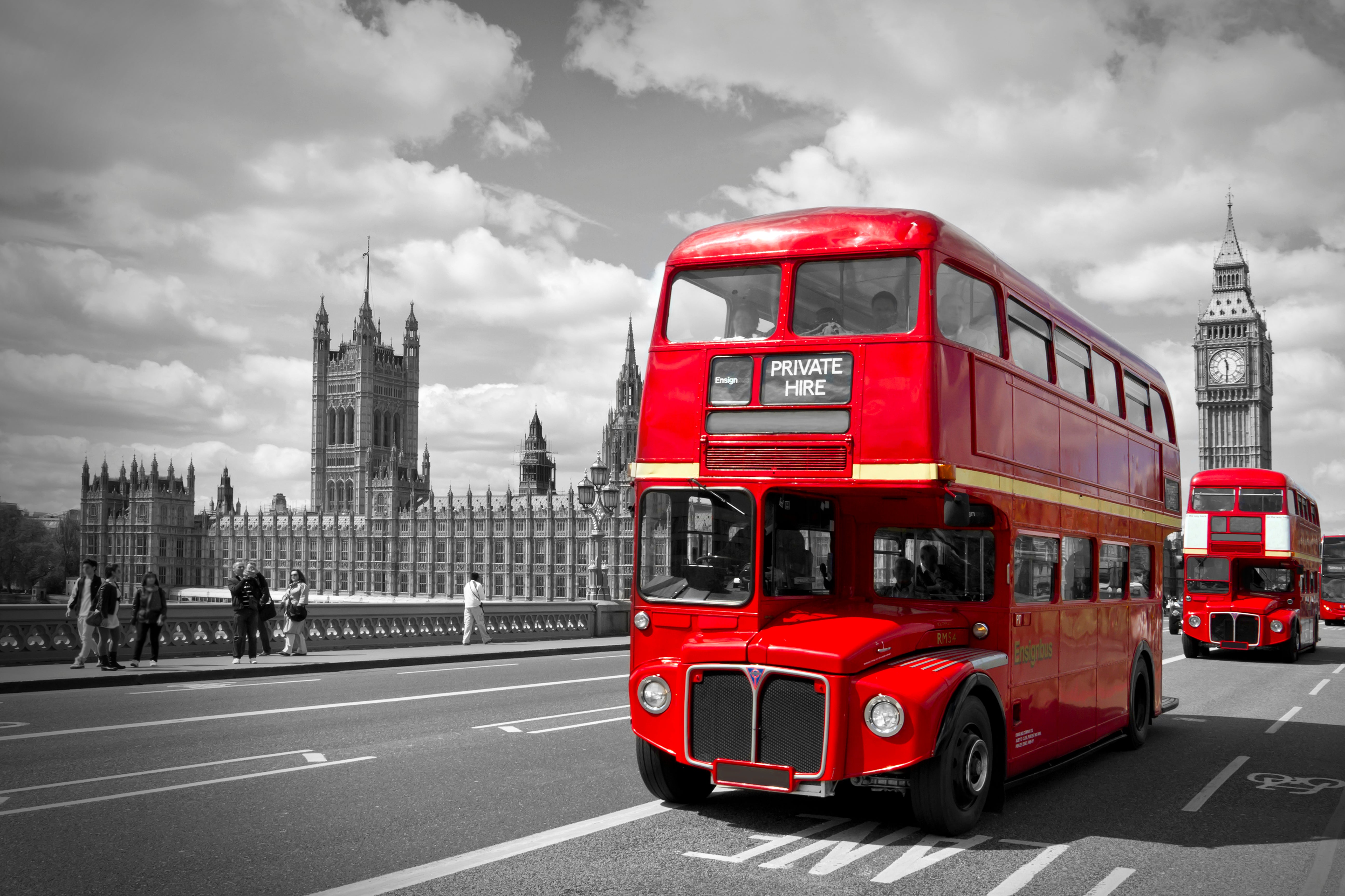 Red Buses in London Wall Art