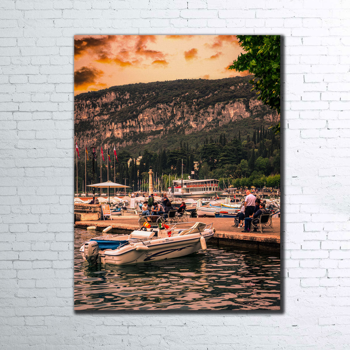 Garda at Sunset Wall Art