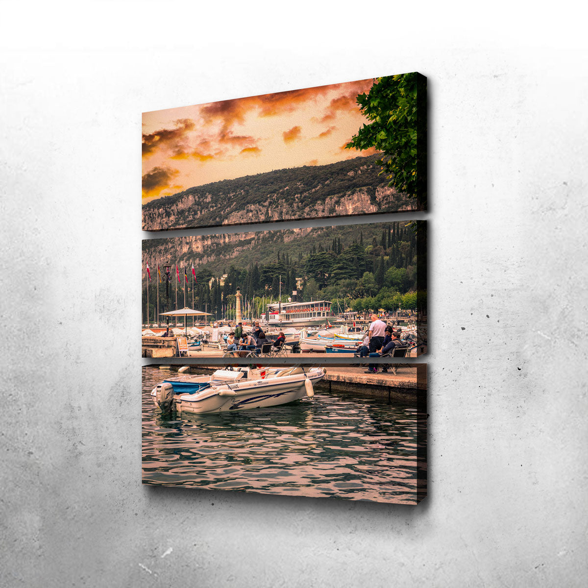 Garda at Sunset Wall Art