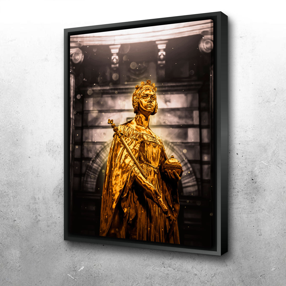 Gold Queen Wall Art