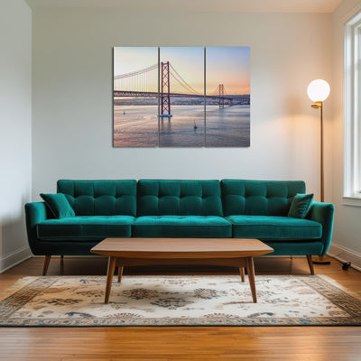 AUTO-MOCKUP ROOM | 25 de Abril Bridge