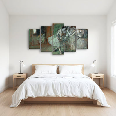 AUTO-MOCKUP ROOM | A Group of Dancers