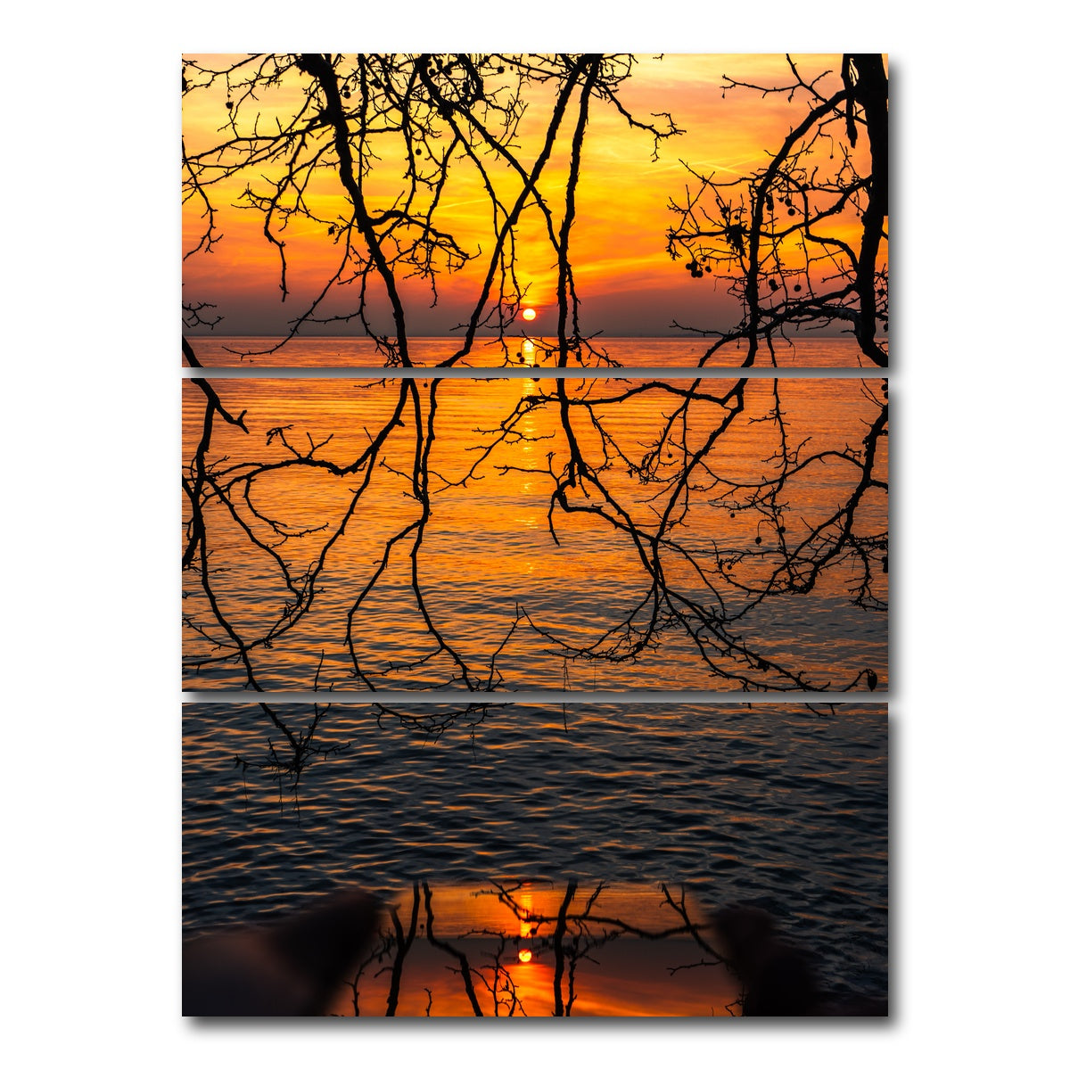 AUTO-MOCKUP WHITE | A game of reflections | 3 Piece | Gallery Wrap Canvas | group=8x18_stacked