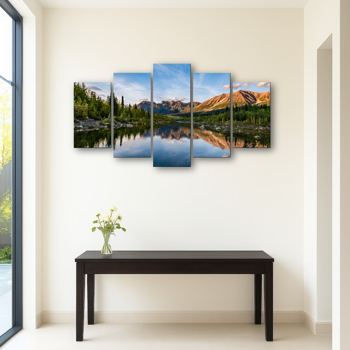 AUTO-MOCKUP ROOM | Alaskan Reflections