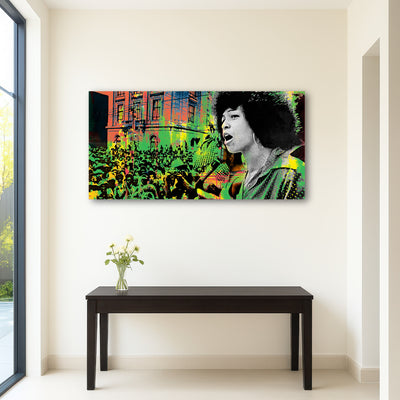 AUTO-MOCKUP ROOM | Angela Davis