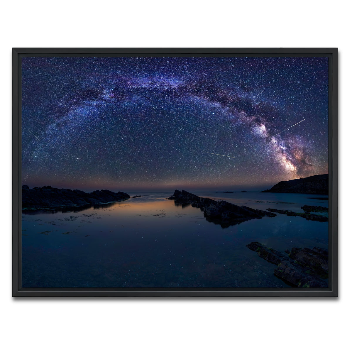 AUTO-MOCKUP WHITE | Arched Galaxy | 1 Piece | Black Framed Canvas | group=4x3