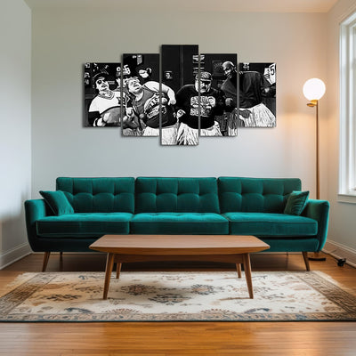 AUTO-MOCKUP ROOM | BILL SWERSKI & JORDAN Grayscale