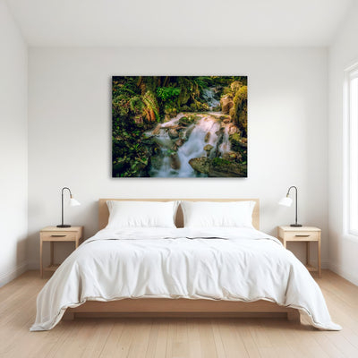 AUTO-MOCKUP ROOM | Baker Waterfall